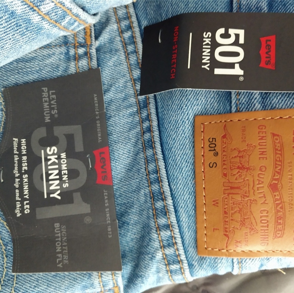 Women's Levi 501 Skinny Jeans